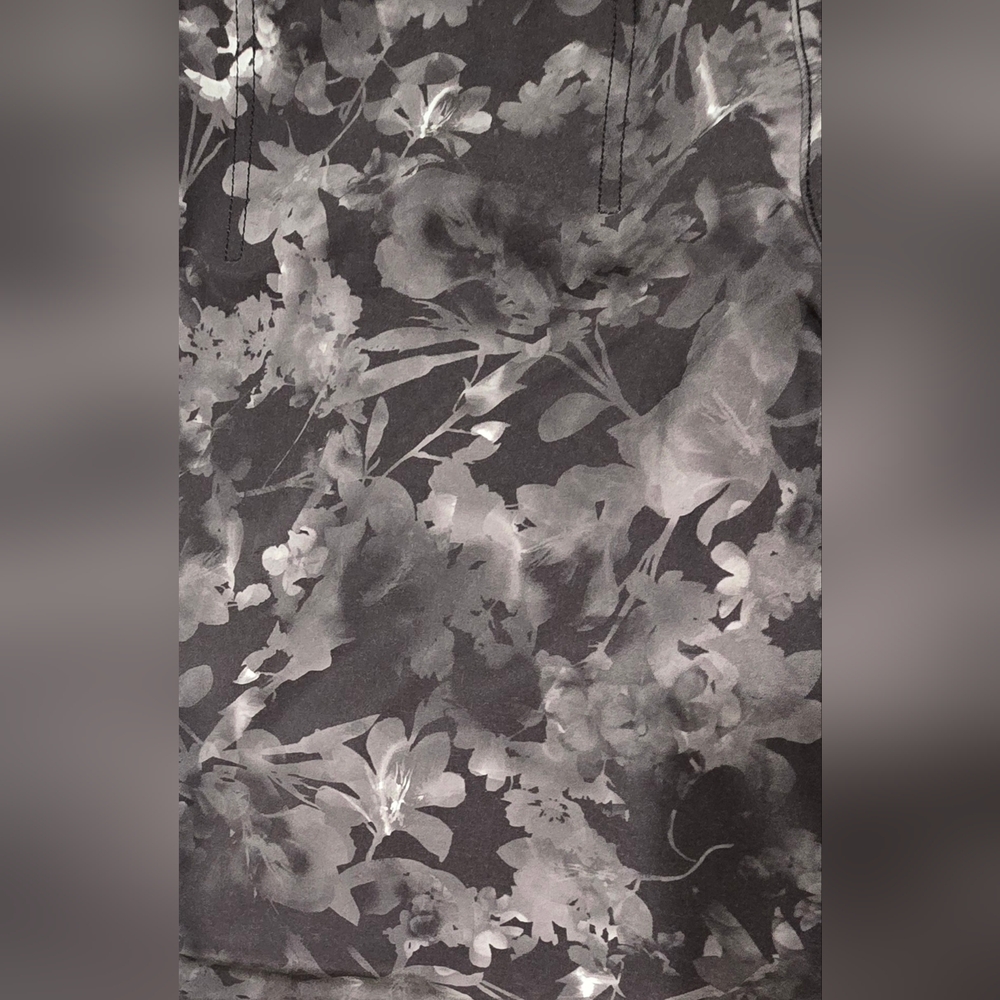 Athleta Savannah Floral Jogger Size 4/Tall - Picture 6 of 9